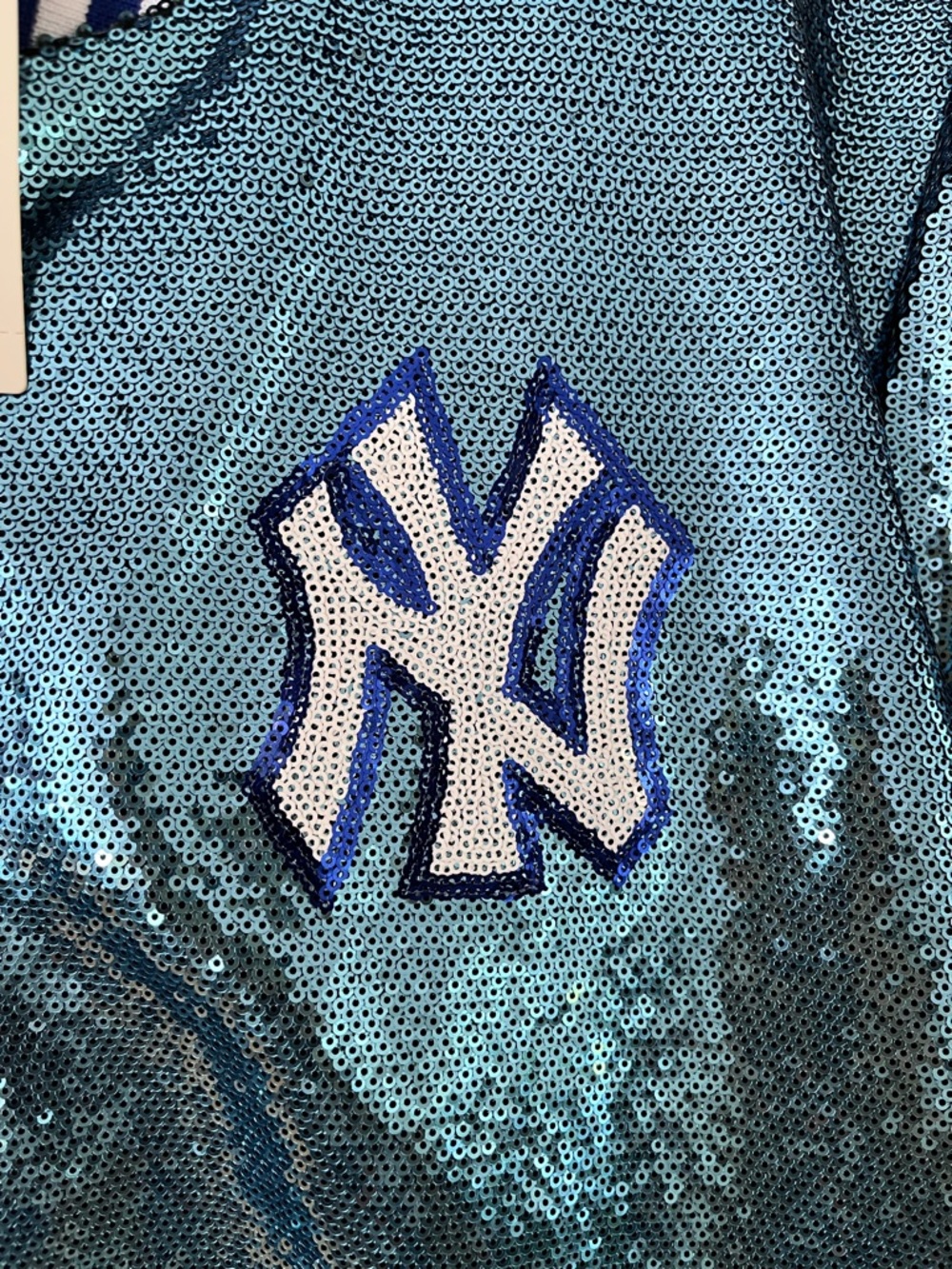The Wild Collective NY Yankees Sequin Bomber Jacket Size XL - Picture 5 of 7